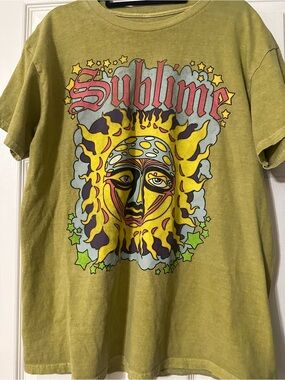 Graphic Sun T-Shirt - Olive Green